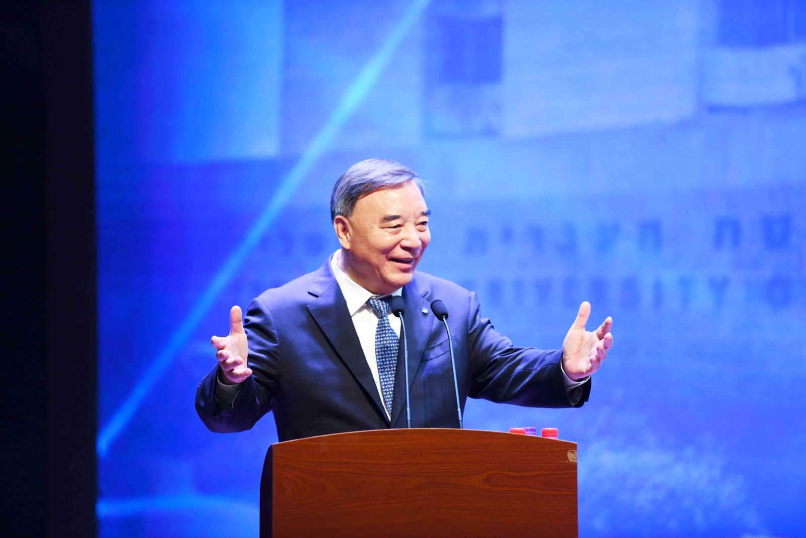 Bevictorΰ¹-Τ(й)-ΰʼ1946