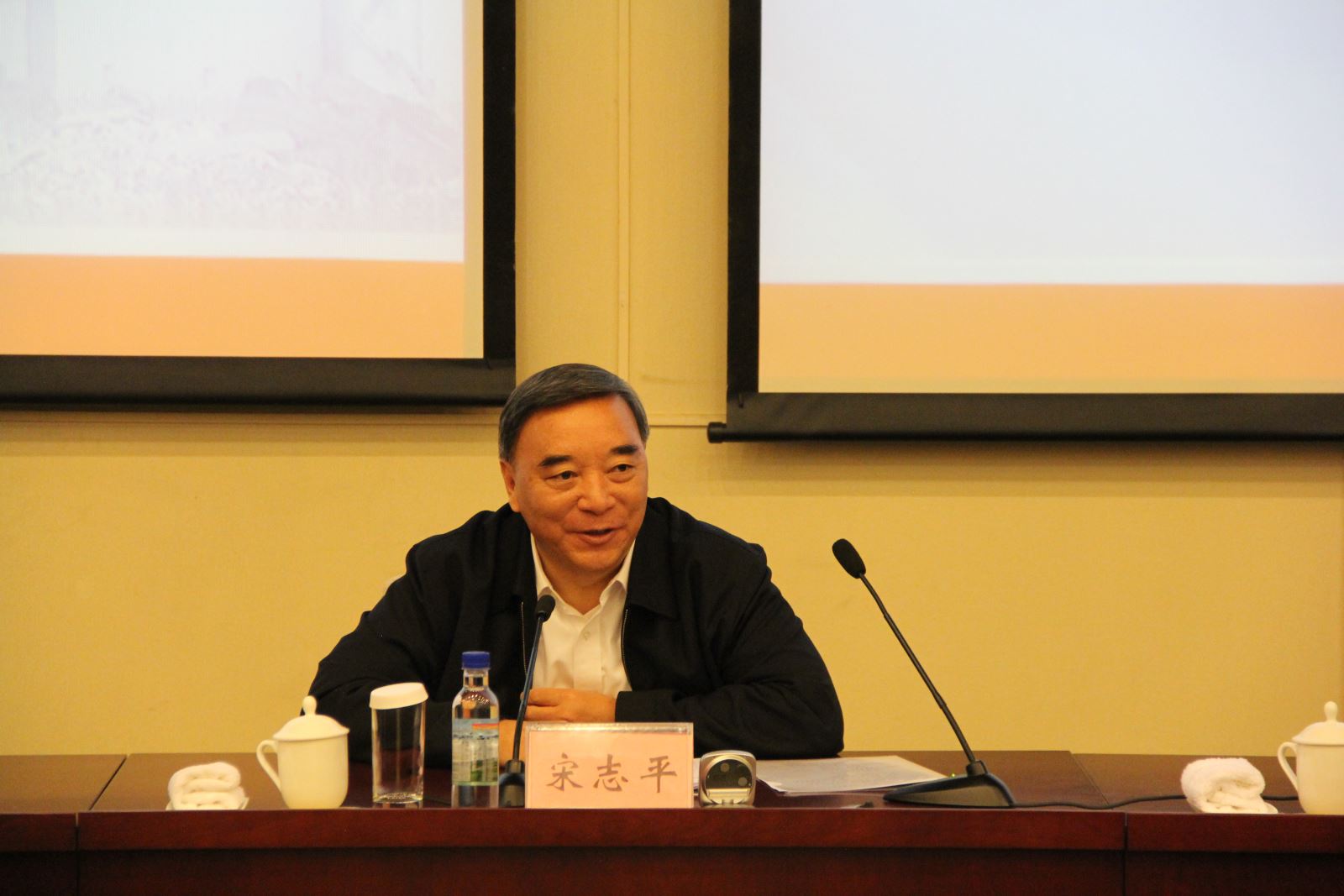 Bevictorΰ¹-Τ(й)-ΰʼ1946